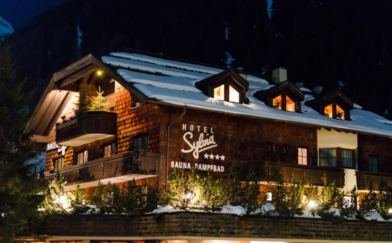 Pension Sylvia By Skinetworks Ischgl Exteriör bild